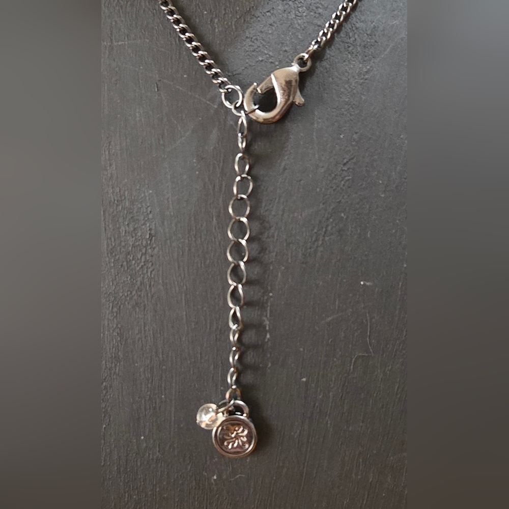 "Simply Vera Vera Wang" layered necklace with dichroic glass cabochon pendant. - Picture 6 of 7